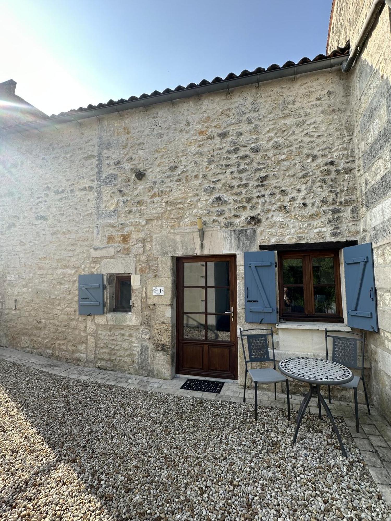 Petit Moulin De Veillard Villa Bourg-Charente Luaran gambar